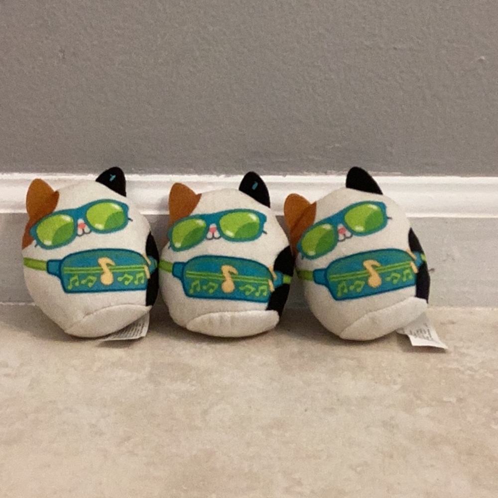 Tiny cats. Three cats. Cute. Baby. Stuffed animal.